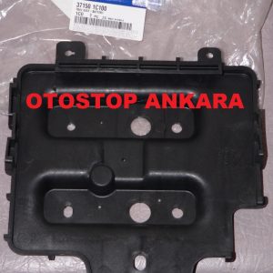 HYUNDAI GETZ 2003-2011 AKÜ ALT TABLA (( BENZİNLİ )) (( MANUEL - OTOMATİK VİTES )) 37150-1C100  ORİJİNAL